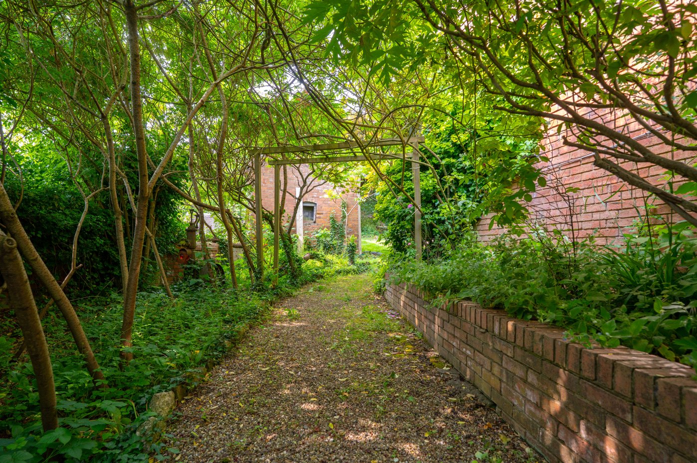 Side Walkway